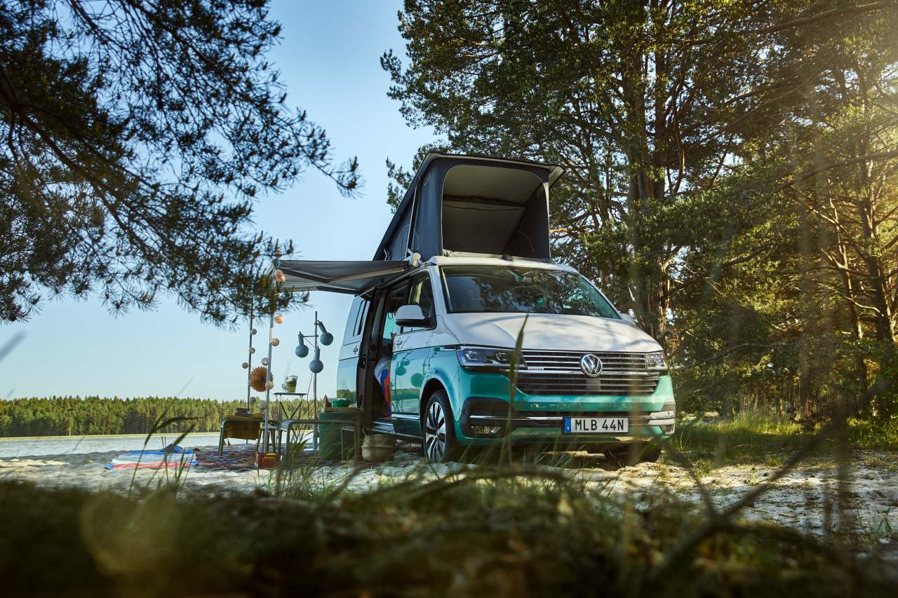 hyr-campingbil-volkswagen-california-ocea.JPG